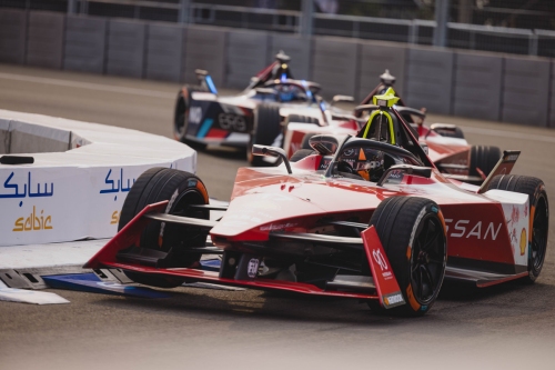 日产Formula E电动方程式车队两名车手均跻身前五